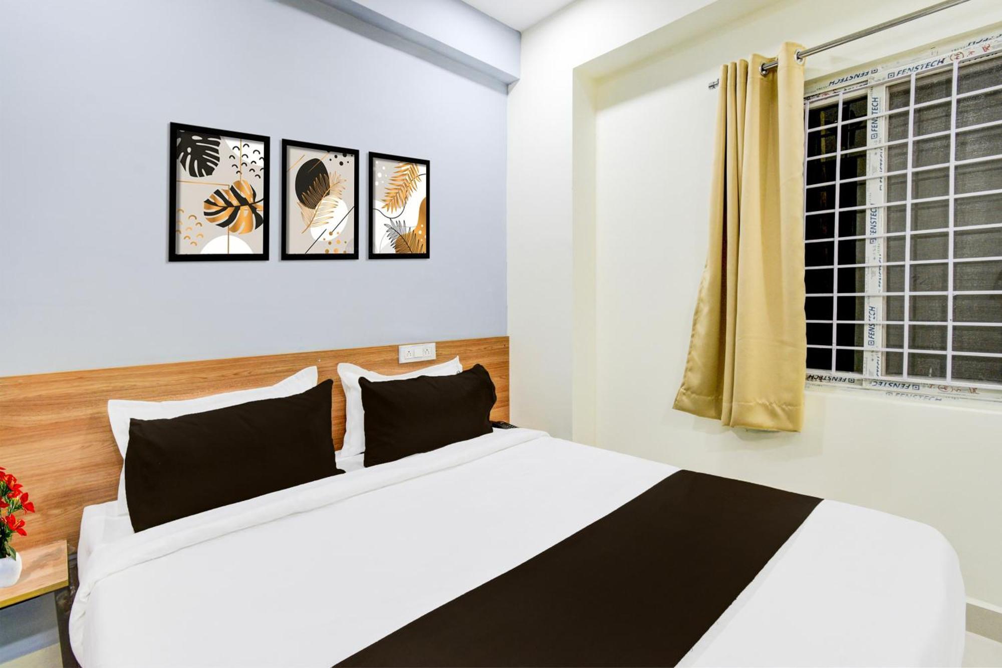Super Townhouse Kukatpally North Formerly Munagala Arcade Haiderabad Buitenkant foto